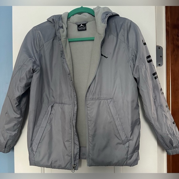 Nike Air Jordan Kids Gray Hooded Lined Puffer Jacket - Sz Boys M (10/12) - Picture 3 of 6